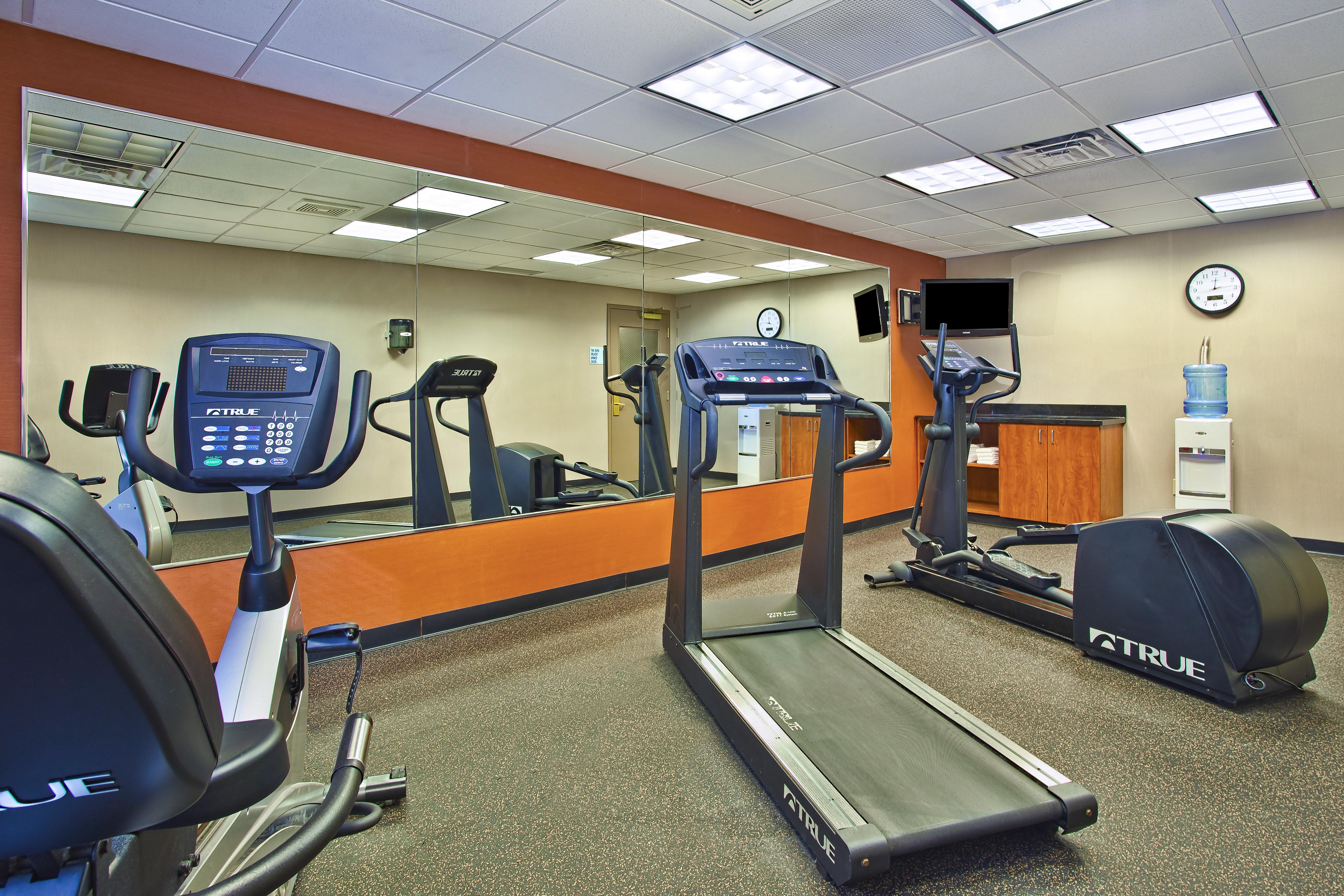 Holiday Inn Express And Suites Pittsburgh West Mifflin By Ihg Exterior foto