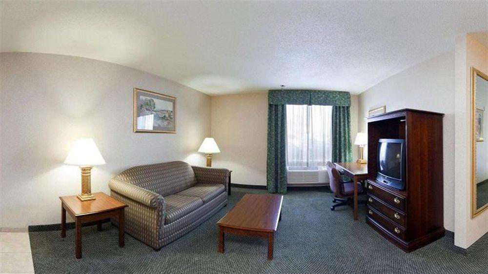 Holiday Inn Express And Suites Pittsburgh West Mifflin By Ihg Exterior foto